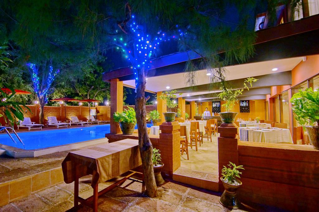 Hotel Yadanarbon Bagan New Bagan Dış mekan fotoğraf